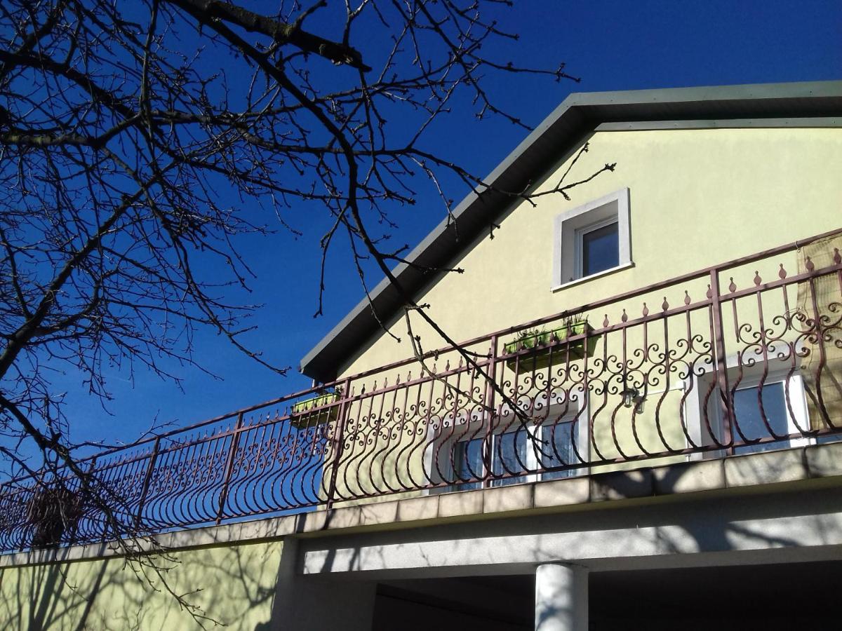 Homestay Strozowka Gorlice Bagian luar foto