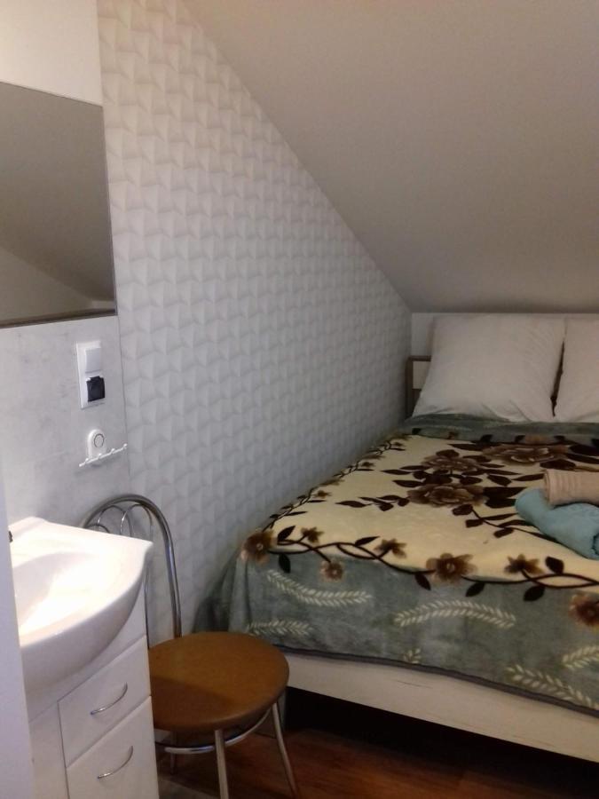 Homestay Strozowka Gorlice Bagian luar foto