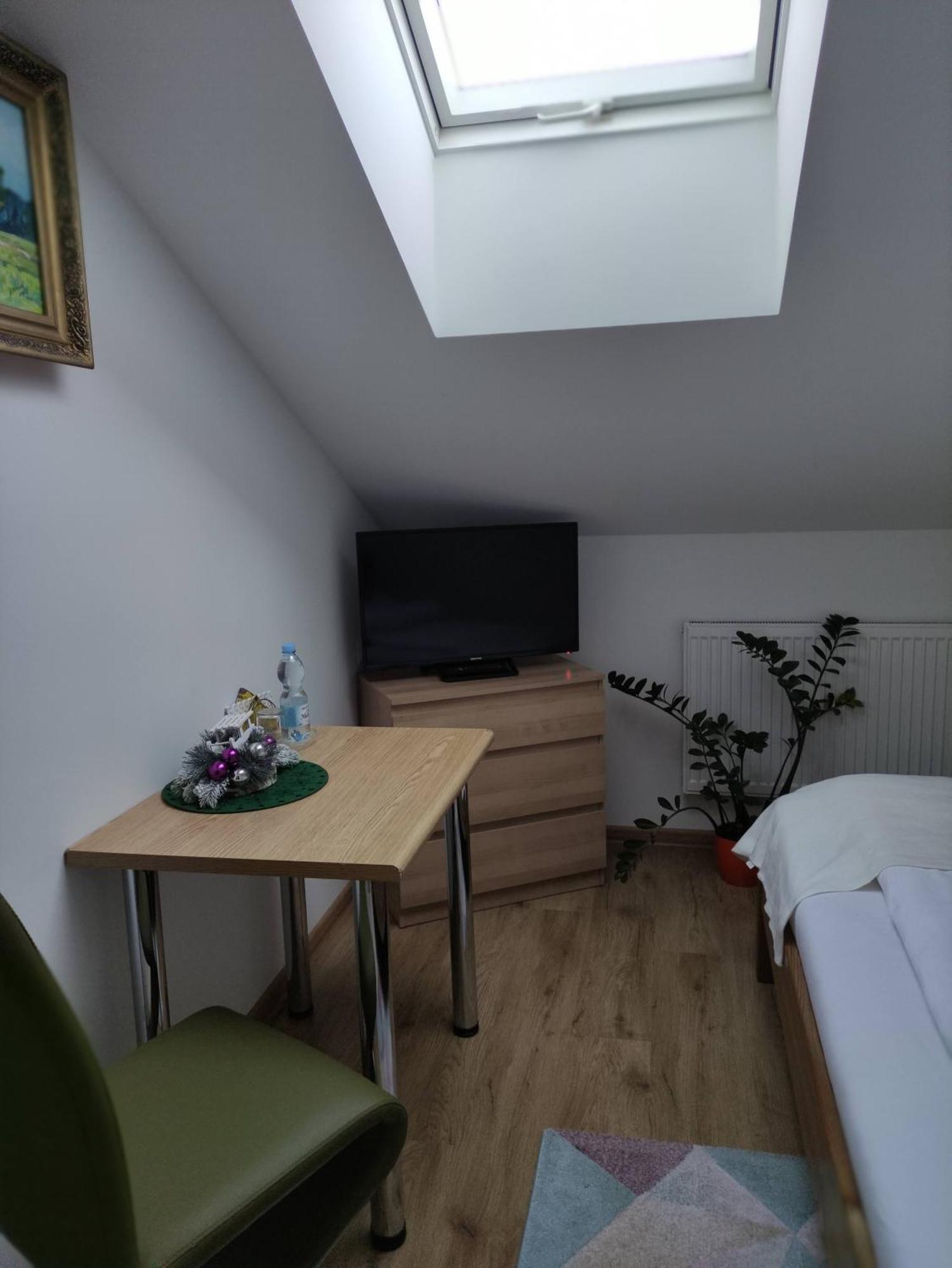 Homestay Strozowka Gorlice Bagian luar foto