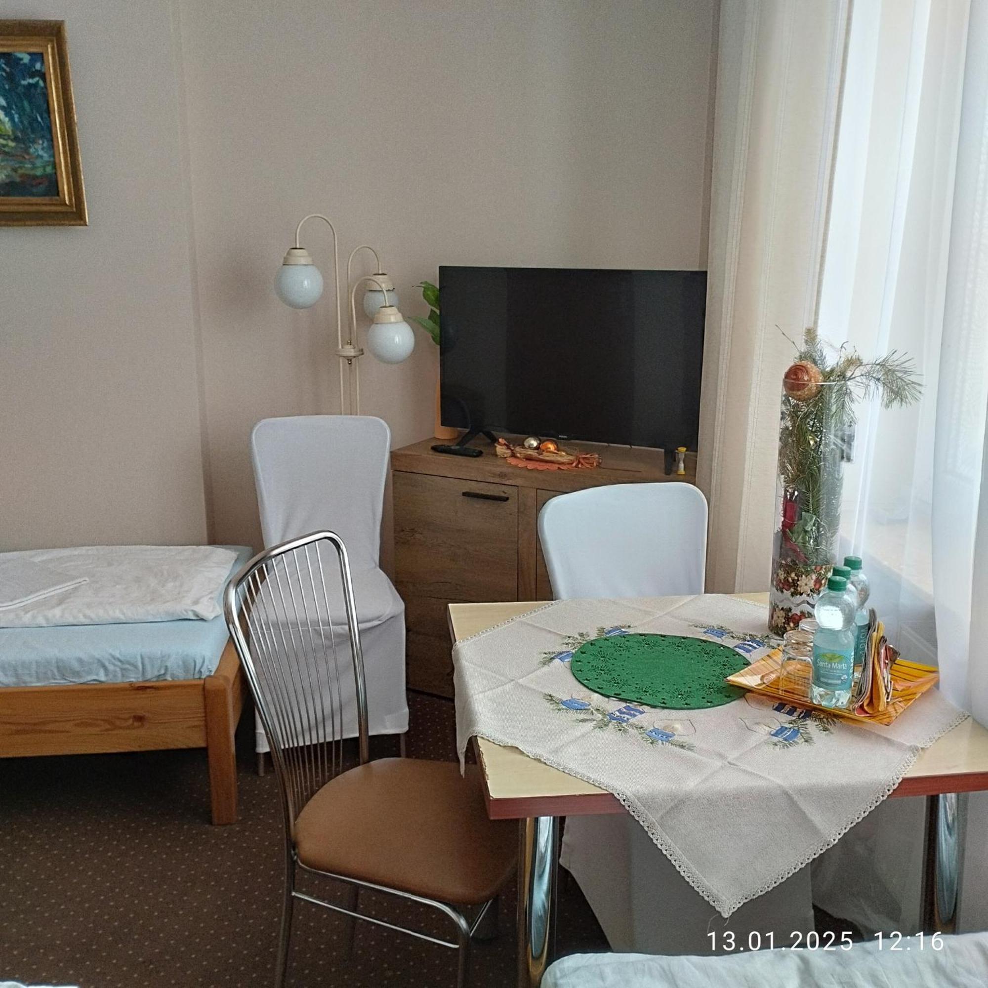 Homestay Strozowka Gorlice Bagian luar foto